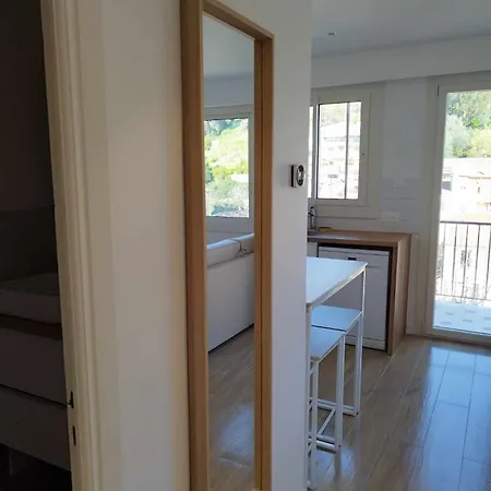 Moderne - Confort - Climatisation - - Soleil- *