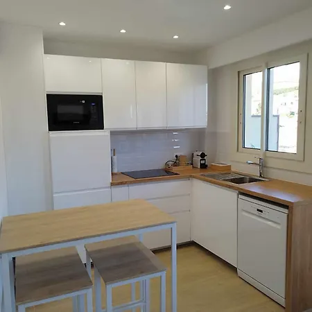 Apartment Moderne Refait A Neuf - 4 Couchages - *