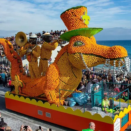 Moderne Refait A Neuf - 4 Couchages - Menton